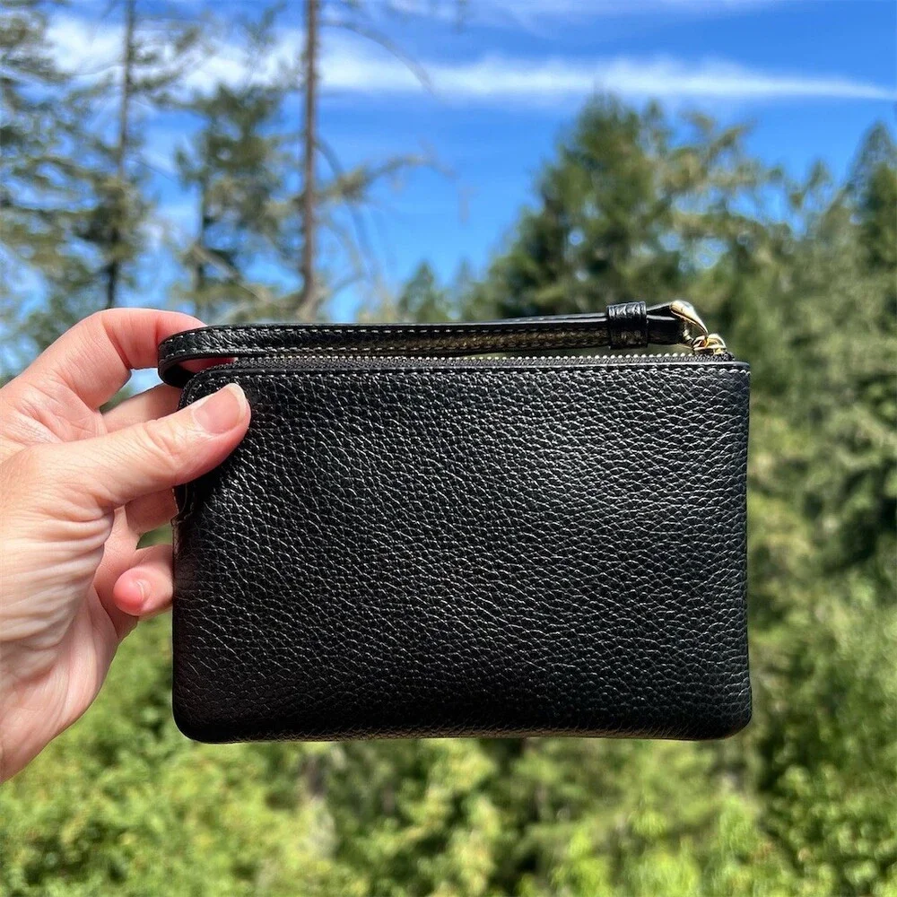 COACH Black Pebble Leather Wristlet Wallet Clutch with Gold  Hardware NWT